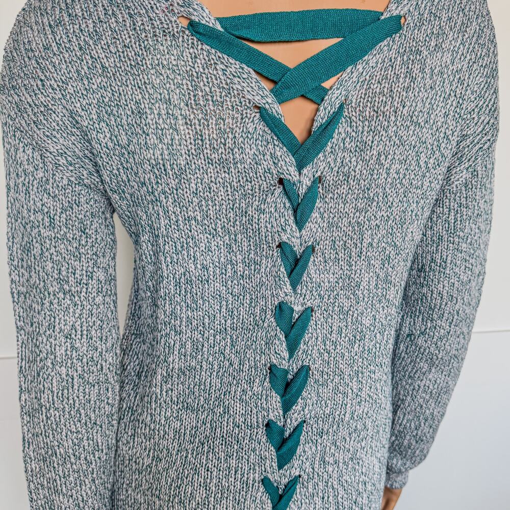 NWT-Miami of Francesca’s, Alice Lace Up Pullover Sweater-Teal-Women’s Size Small - Picture 4 of 10